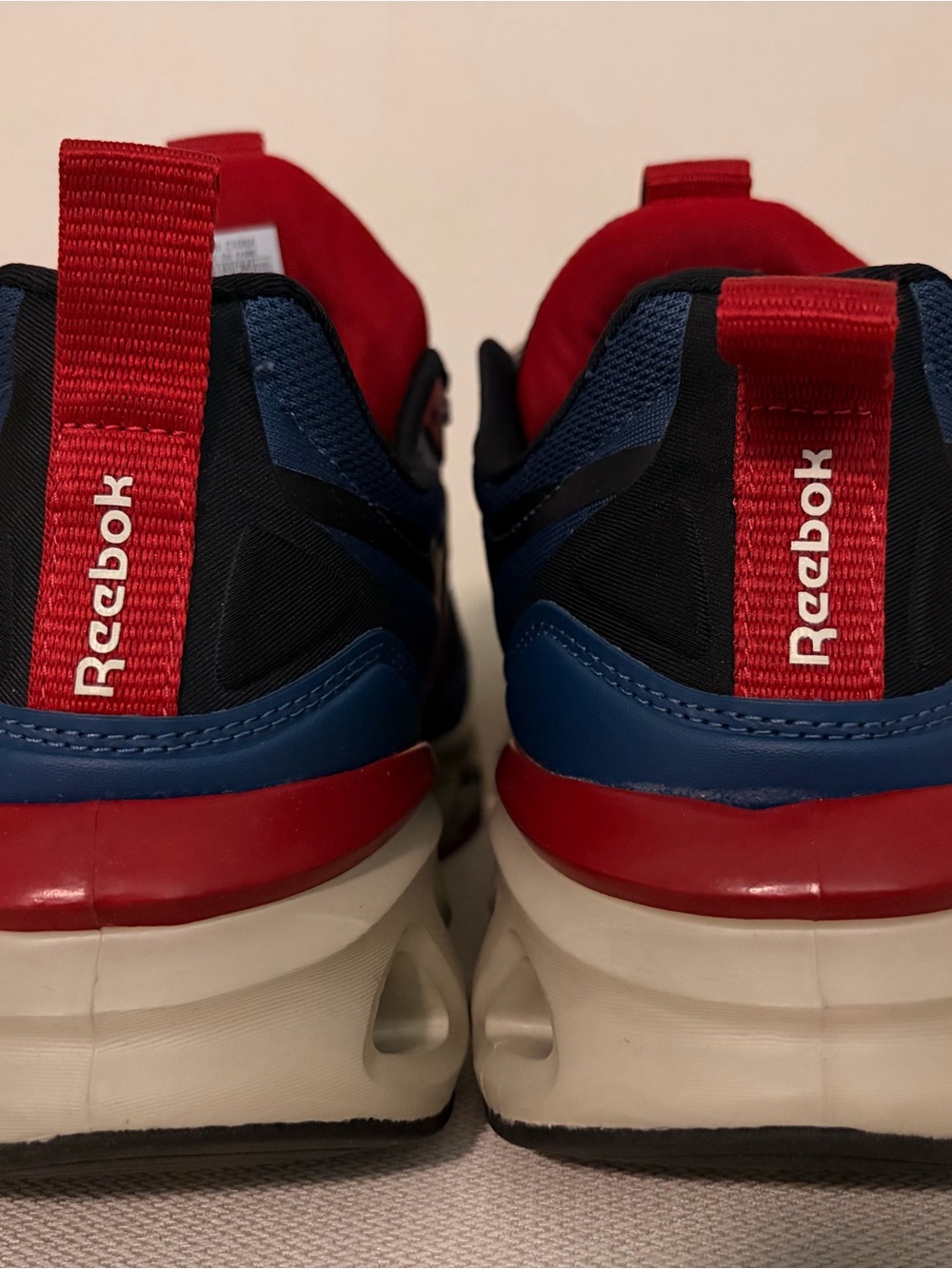 New Reebok Men's Run - Picture 4 of 12